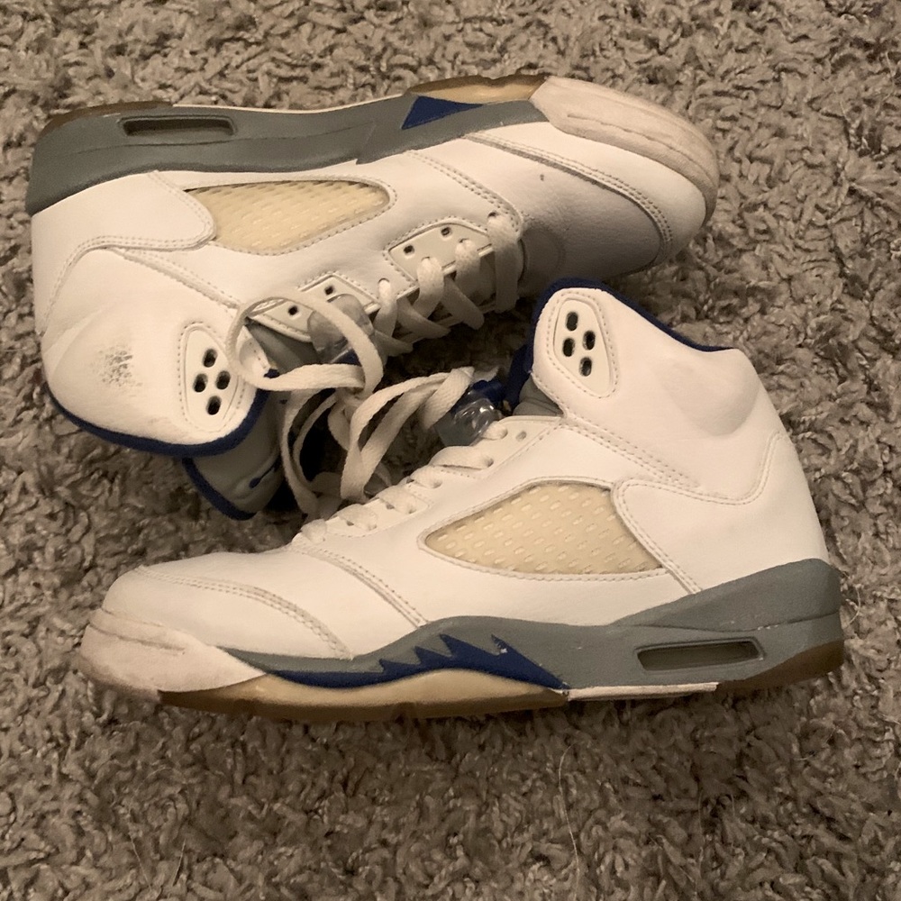 Jordan 5  size6.5Y